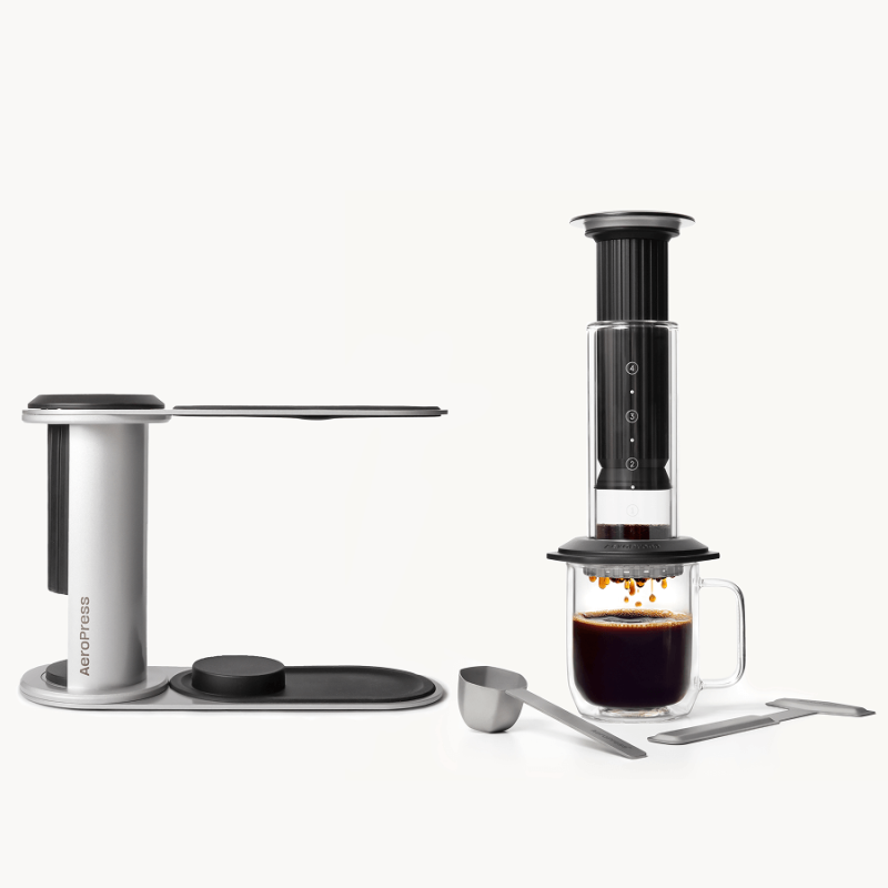 Brceu great cofte aroutere vith Aerores, Conpact, ducable, and eay to pak, this collection has evetxthineg you need for anooth, rich cofte on the go